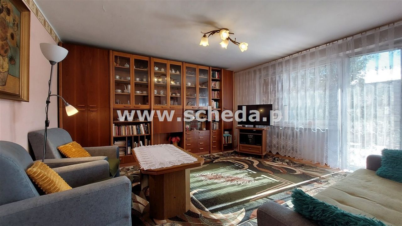 dom szeregowy, 5 pokoi Częstochowa Lisiniec, ul. Bełchatowska