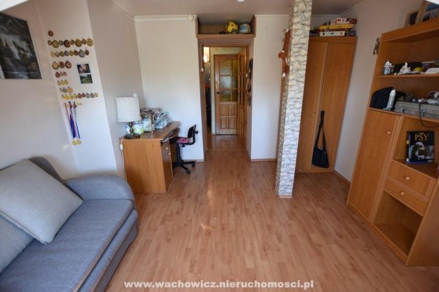 dom wolnostojący, 5 pokoi Jelcza. Zdjęcie 9