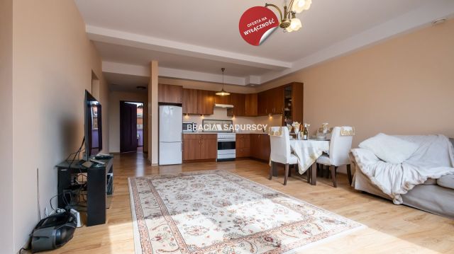 Mieszkanie 4-pokojowe Kraków Prądnik Biały, ul. Józefa Chełmońskiego. Zdjęcie 1