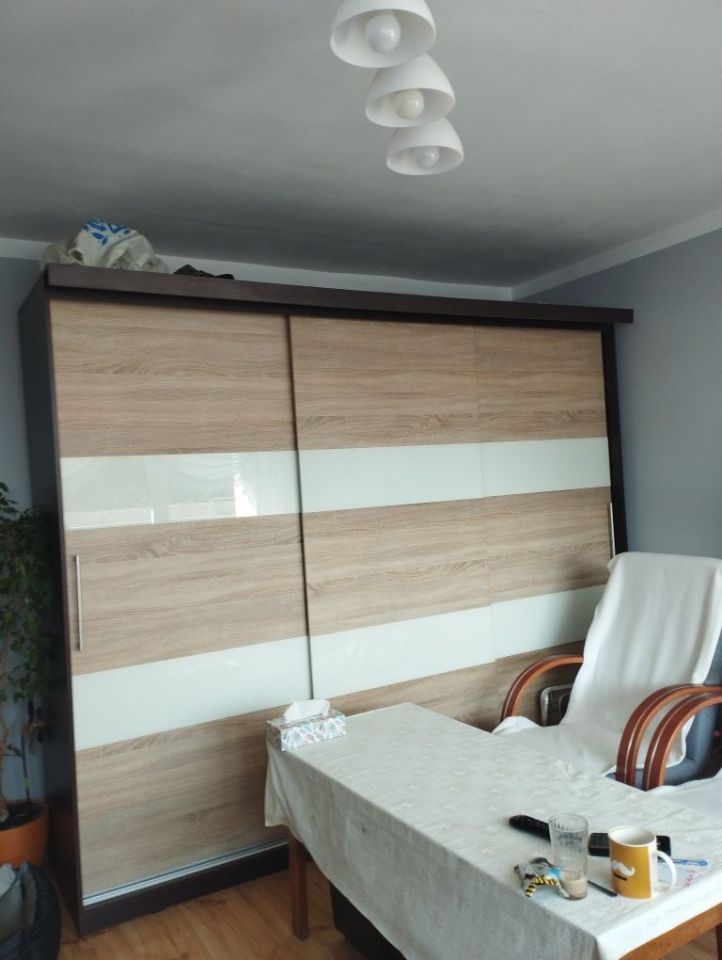 Mieszkanie 3-pokojowe Unin. Zdjęcie 3