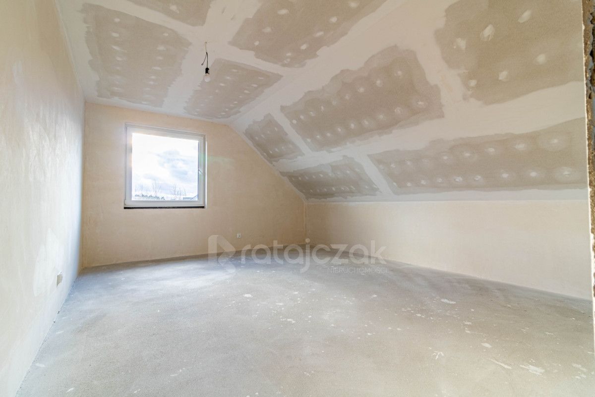 dom wolnostojący, 5 pokoi Kłodawa, ul. Słoneczna. Zdjęcie 15