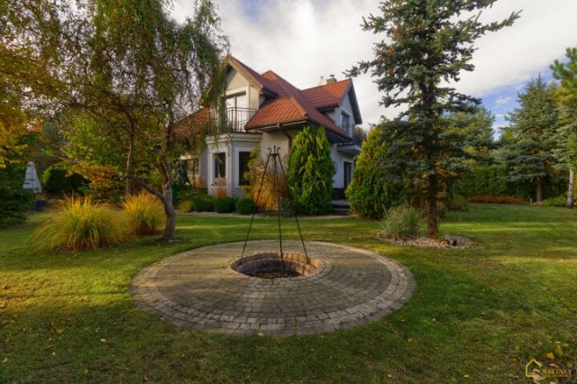 dom wolnostojący, 5 pokoi Stara Wieś. Zdjęcie 2