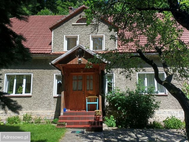 dom wolnostojący, 8 pokoi Rościszów. Zdjęcie 1