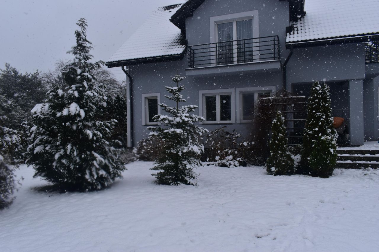 dom wolnostojący, 5 pokoi Stare Załubice. Zdjęcie 6