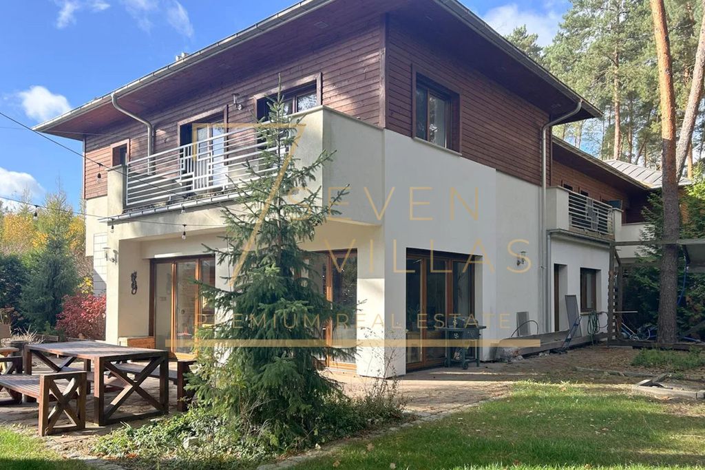 bliźniak, 7 pokoi Magdalenka. Zdjęcie 2