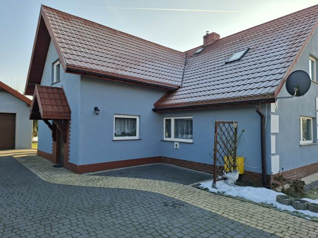 bliźniak, 4 pokoje Zabrze. Zdjęcie 1