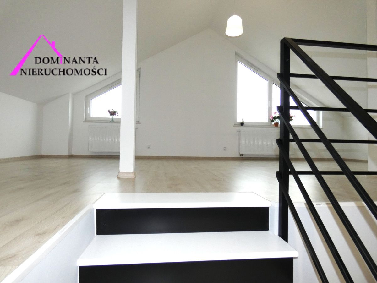 bliźniak, 4 pokoje Pogórze, ul. ks. Jana Twardowskiego. Zdjęcie 17