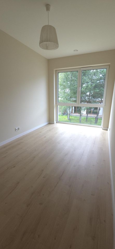 dom szeregowy, 5 pokoi Wiśniówka. Zdjęcie 9