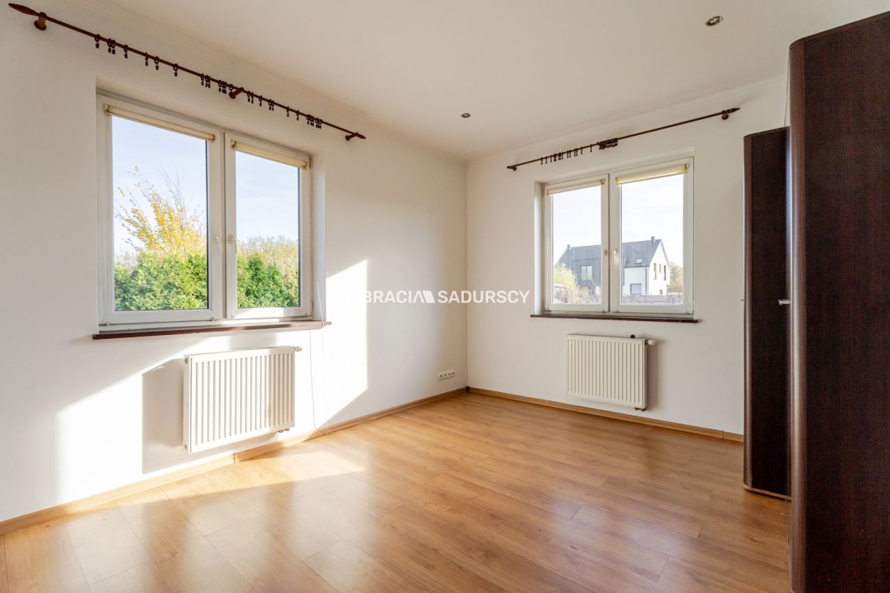 dom wolnostojący, 7 pokoi Skawina, ul. Wojska Polskiego. Zdjęcie 20