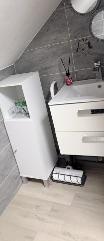 dom wolnostojący, 4 pokoje Zalesie. Zdjęcie 13