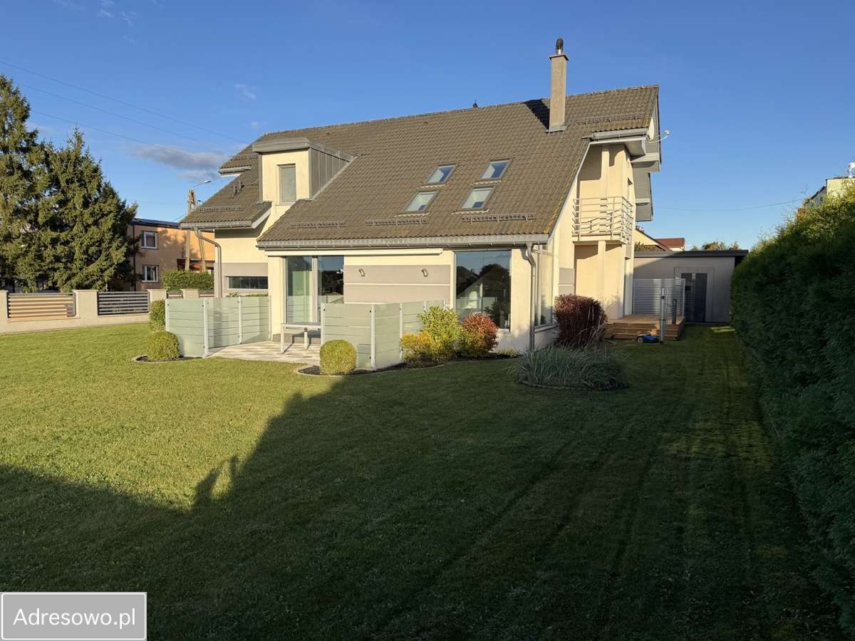 dom wolnostojący, 4 pokoje Mrzezino, ul. Polna. Zdjęcie 5