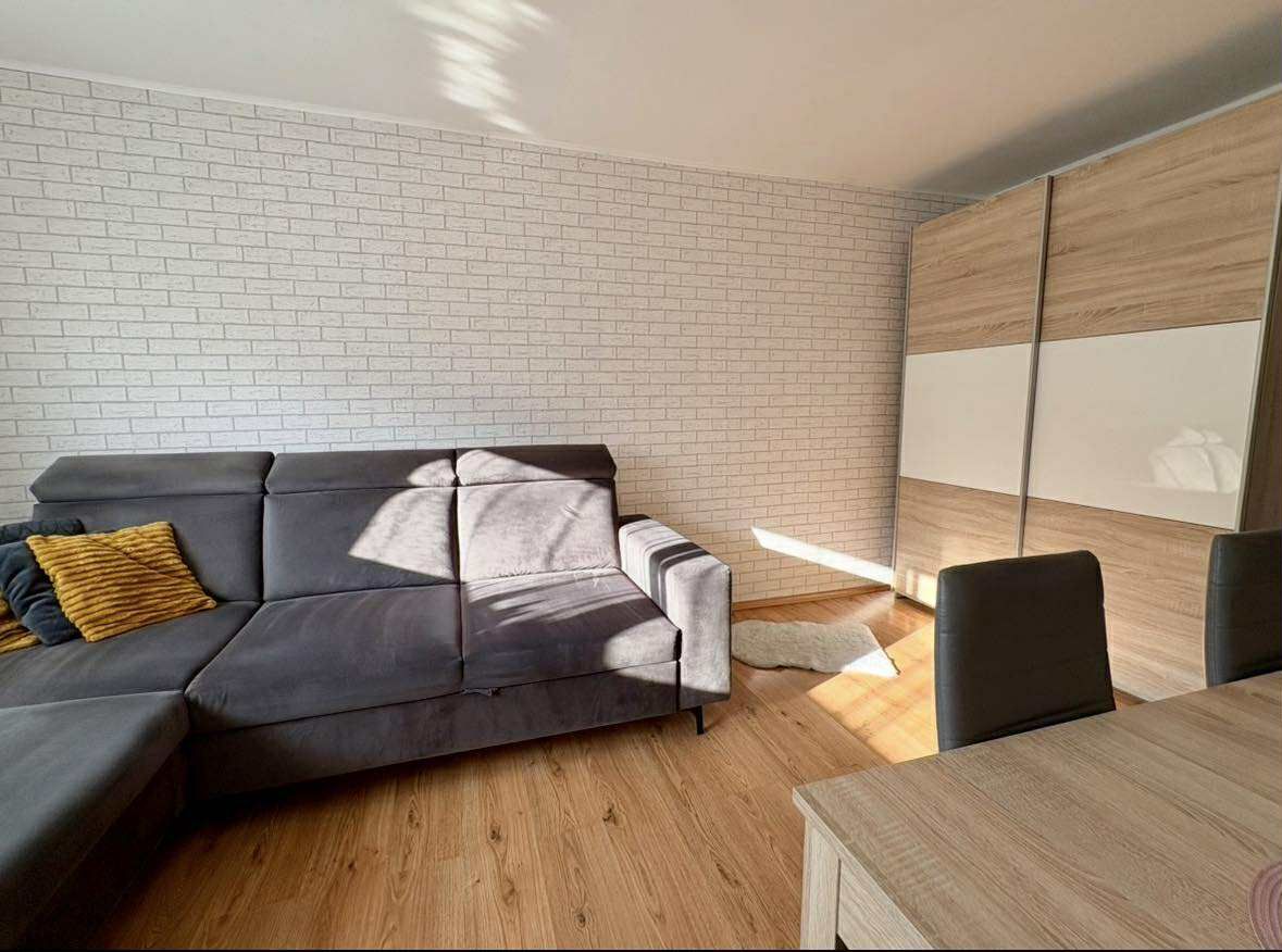 Mieszkanie 3-pokojowe Tomaszów Bolesławiecki. Zdjęcie 1