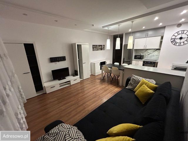 Mieszkanie 4-pokojowe Słupsk, ul. Kosynierów Gdyńskich. Zdjęcie 1