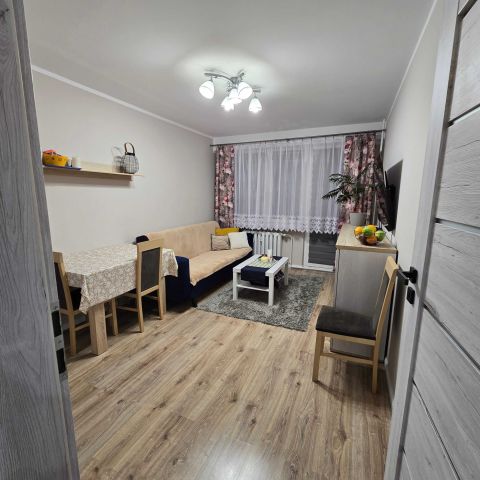 Mieszkanie 4-pokojowe Bartoszyce, ul. Piłsudskiego. Zdjęcie 1