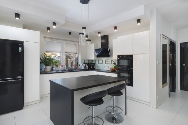 bliźniak, 5 pokoi Krupia Wólka. Zdjęcie 3