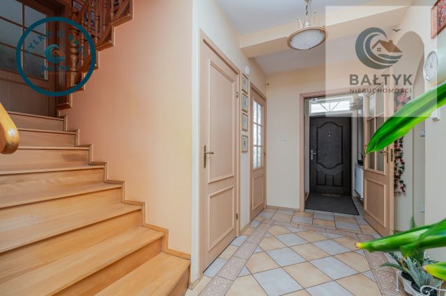 dom wolnostojący, 7 pokoi Bolszewo. Zdjęcie 9