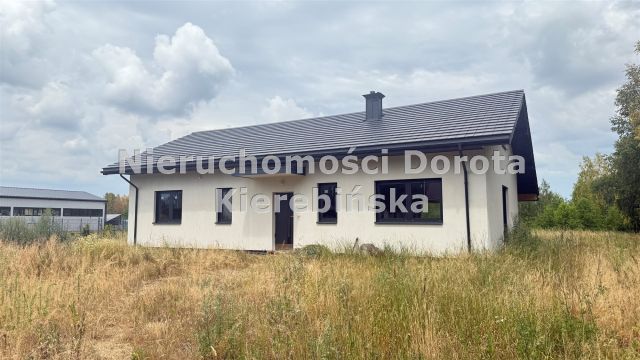 dom wolnostojący, 6 pokoi Tomaszów Mazowiecki Białobrzegi. Zdjęcie 11