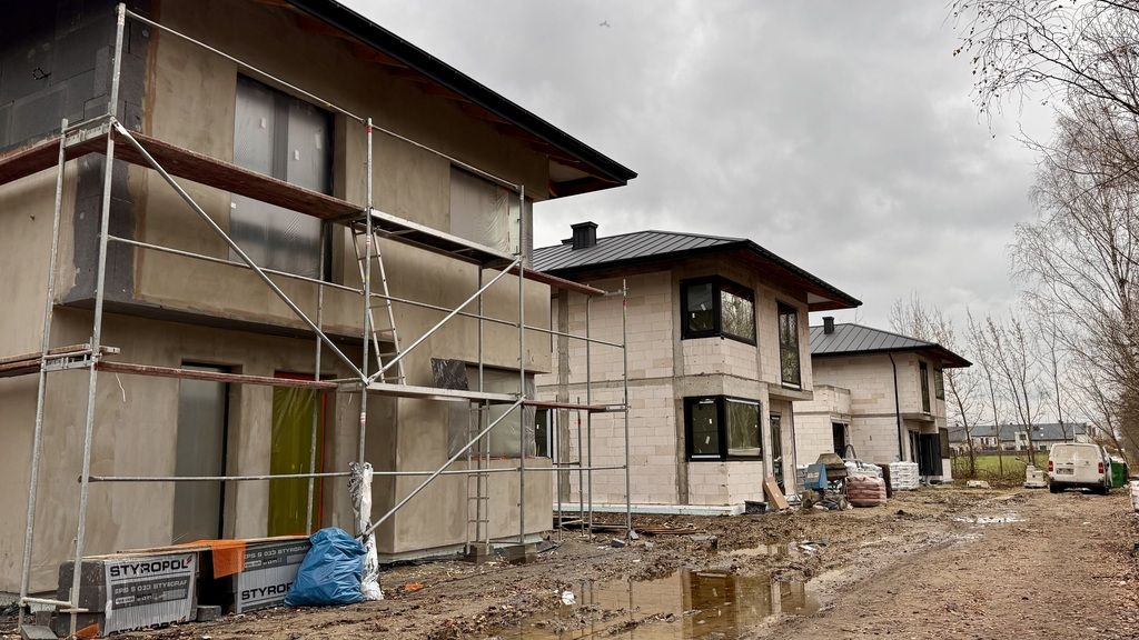 dom wolnostojący, 6 pokoi Wiązowna, ul. Klonowa. Zdjęcie 3