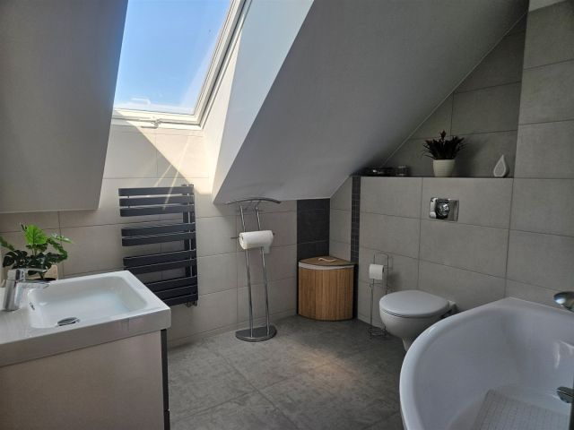 dom wolnostojący, 6 pokoi Świebodzice Ciernie. Zdjęcie 18