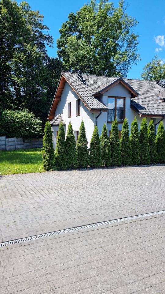 dom szeregowy, 7 pokoi Bielsko-Biała Stare Bielsko, ul. Wita Stwosza. Zdjęcie 1