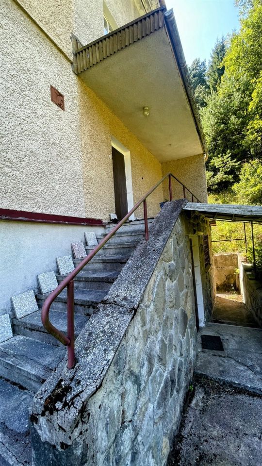 dom wolnostojący, 14 pokoi Krynica-Zdrój, ul. Leśna. Zdjęcie 14