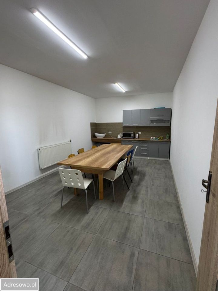 Hala/magazyn Dolany. Zdjęcie 3