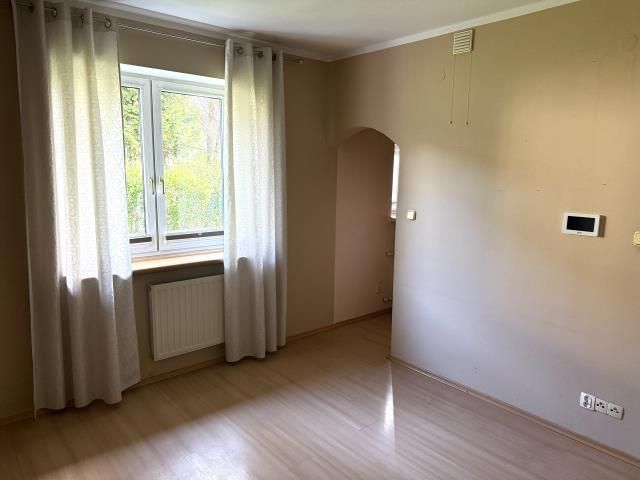 dom wolnostojący, 7 pokoi Warszawa Wawer, ul. Poprawna. Zdjęcie 9