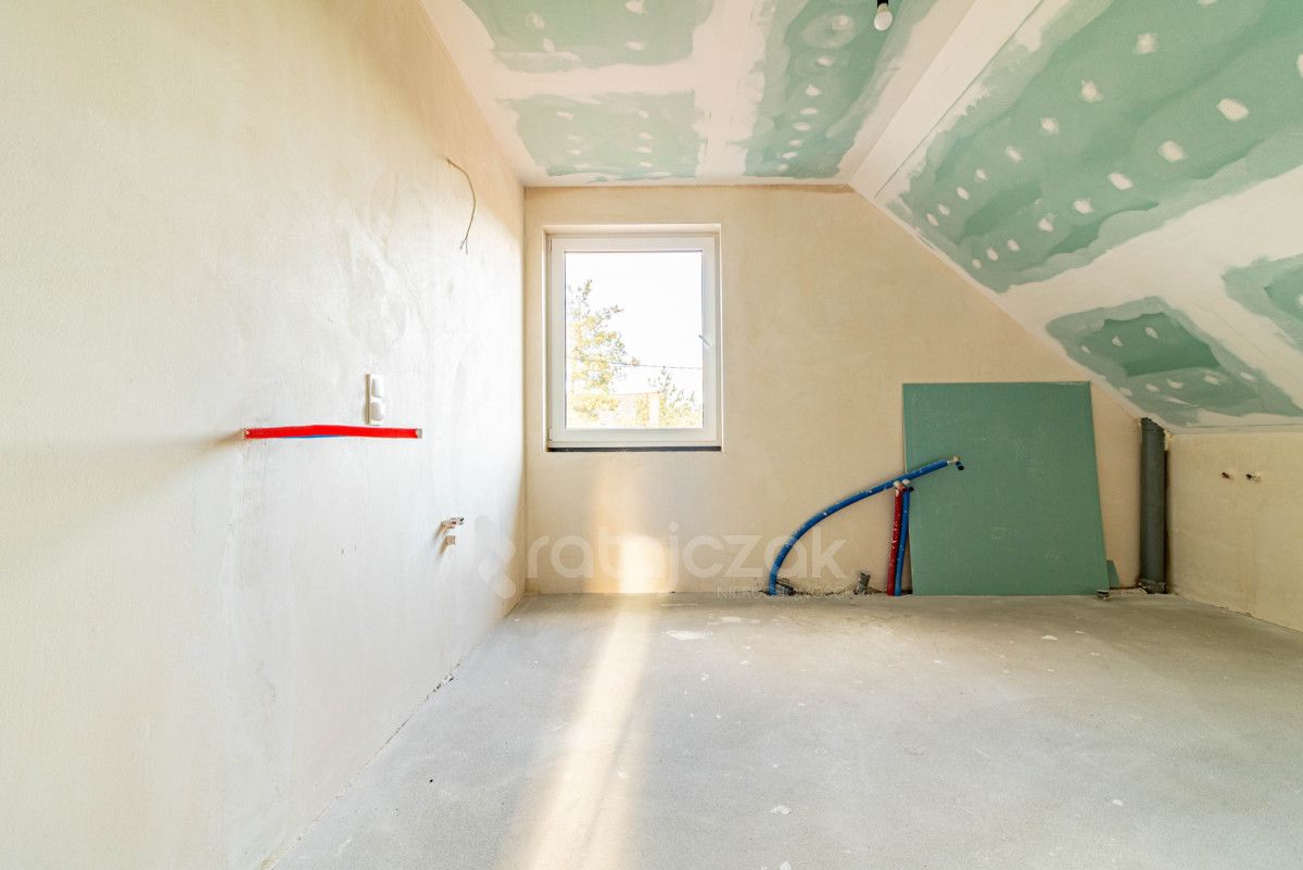 dom wolnostojący, 5 pokoi Kłodawa, ul. Słoneczna. Zdjęcie 17