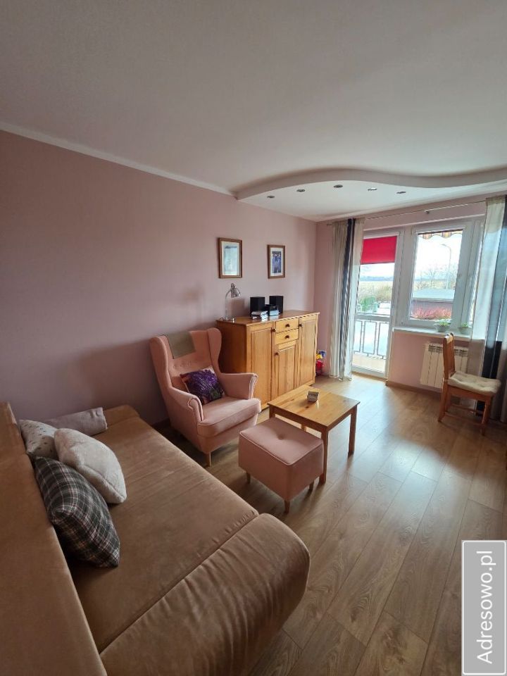 Mieszkanie 3-pokojowe Słupia Wielka. Zdjęcie 13