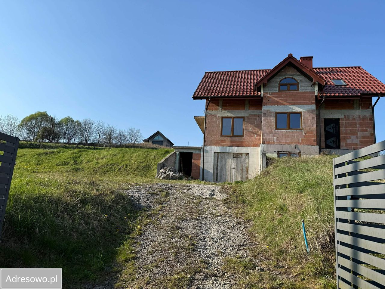 dom wolnostojący, 5 pokoi Garlica Murowana, ul. Garlicka. Zdjęcie 1