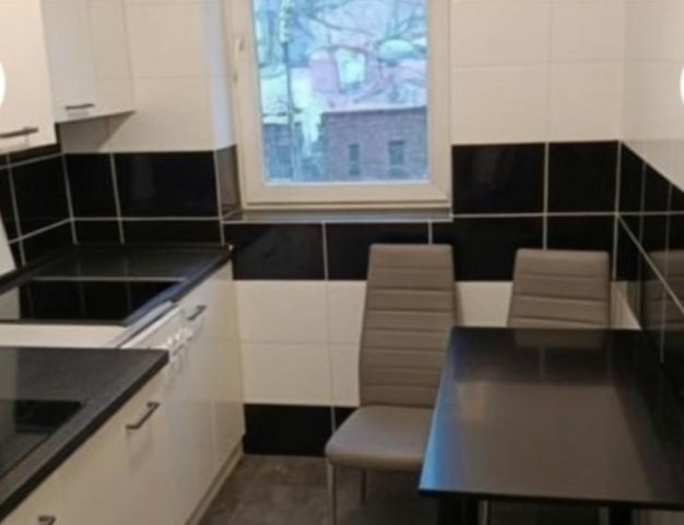 Mieszkanie 2-pokojowe Ostrowiec Świętokrzyski, ul. Polna. Zdjęcie 1