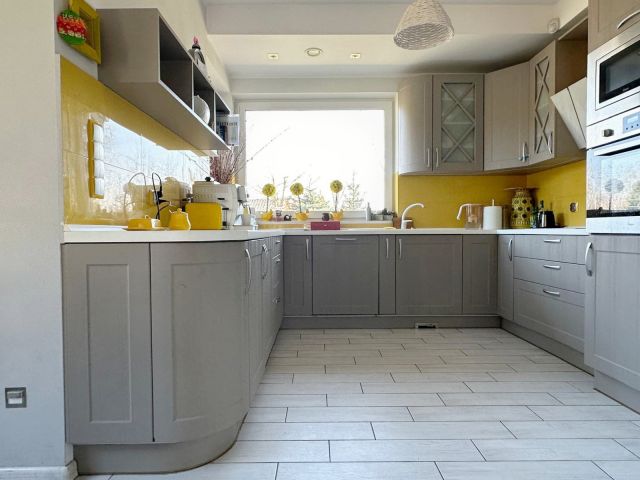 dom wolnostojący, 6 pokoi Czarne Błoto, ul. Zielna. Zdjęcie 30