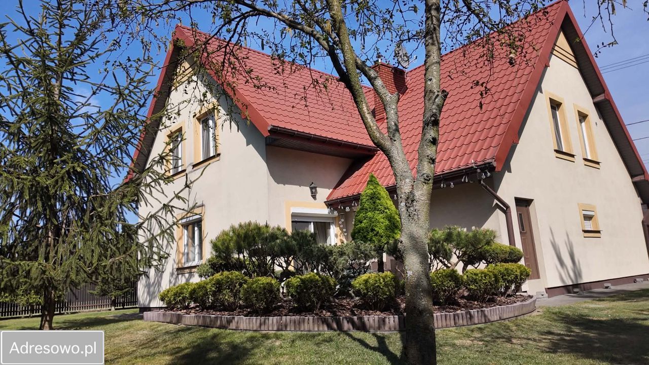 dom wolnostojący, 5 pokoi Sadowa. Zdjęcie 1