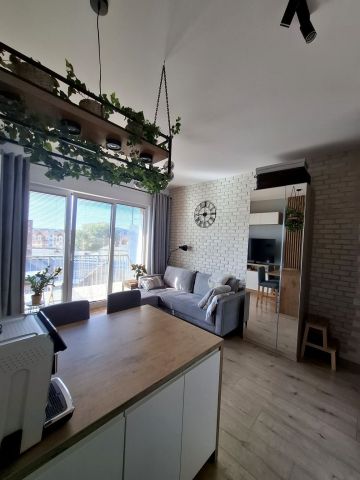 Mieszkanie 1-pokojowe Wrocław Huby, ul. Nyska. Zdjęcie 1