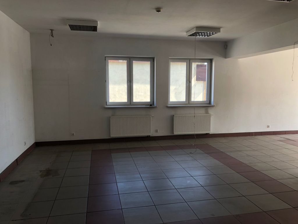 Lokal Pisz, ul. Grunwaldzka. Zdjęcie 2