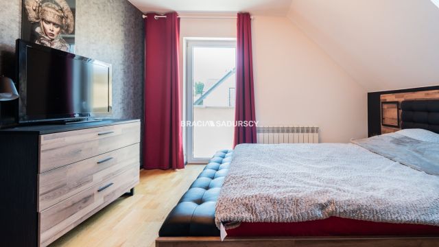 dom wolnostojący, 5 pokoi Michałowice, ul. Krakowska. Zdjęcie 11