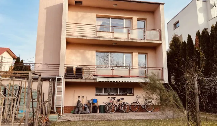 dom wolnostojący, 4 pokoje Kraków Prądnik Czerwony, ul. Wiejska