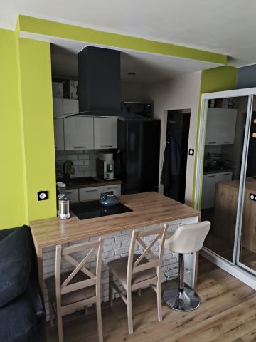 Mieszkanie 1-pokojowe Łódź Żubardź, ul. Powstańców Wielkopolskich. Zdjęcie 15