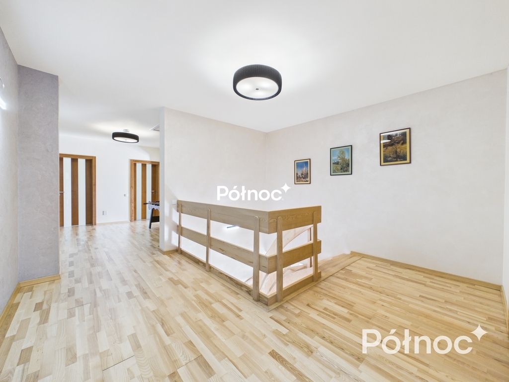dom wolnostojący, 9 pokoi Osieczany. Zdjęcie 18