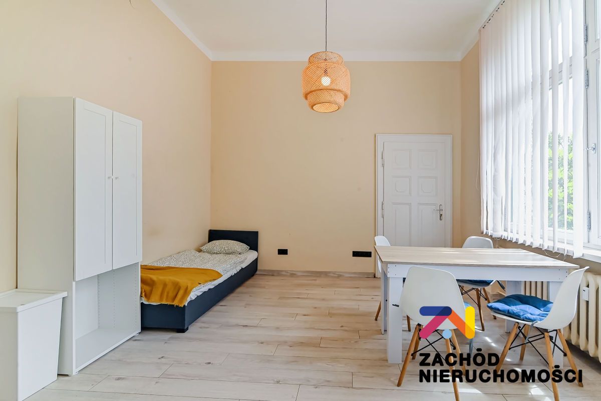 Lokal Sulechów, al. Niepodległości. Zdjęcie 4
