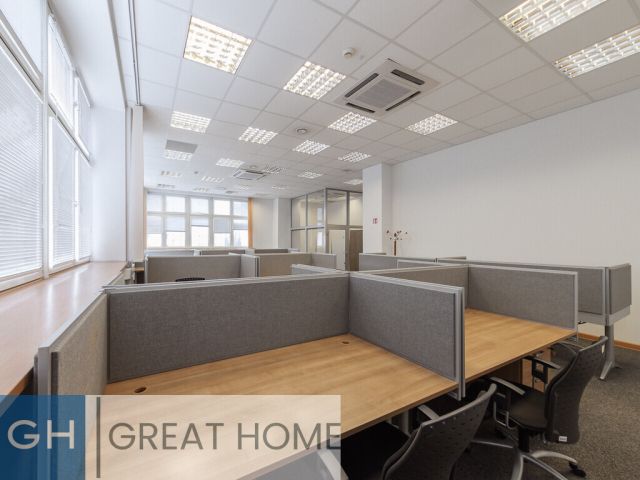 Biuro Warszawa Targówek, ul. ks. Piotra Skargi. Zdjęcie 2