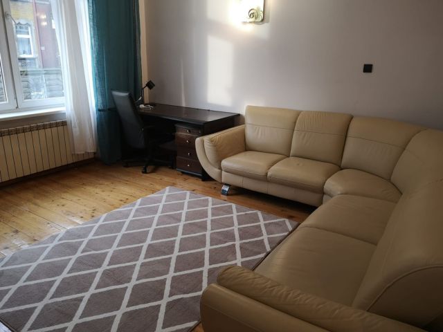 Mieszkanie 4-pokojowe Bytom, ul. Orląt Lwowskich. Zdjęcie 1