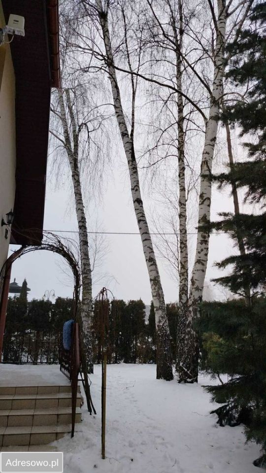 dom wolnostojący, 3 pokoje Chlewiska, ul. Klonowa. Zdjęcie 3