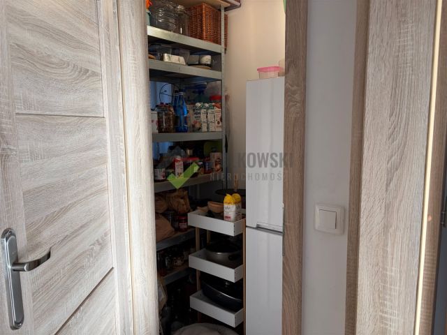 Mieszkanie 4-pokojowe Marki. Zdjęcie 7