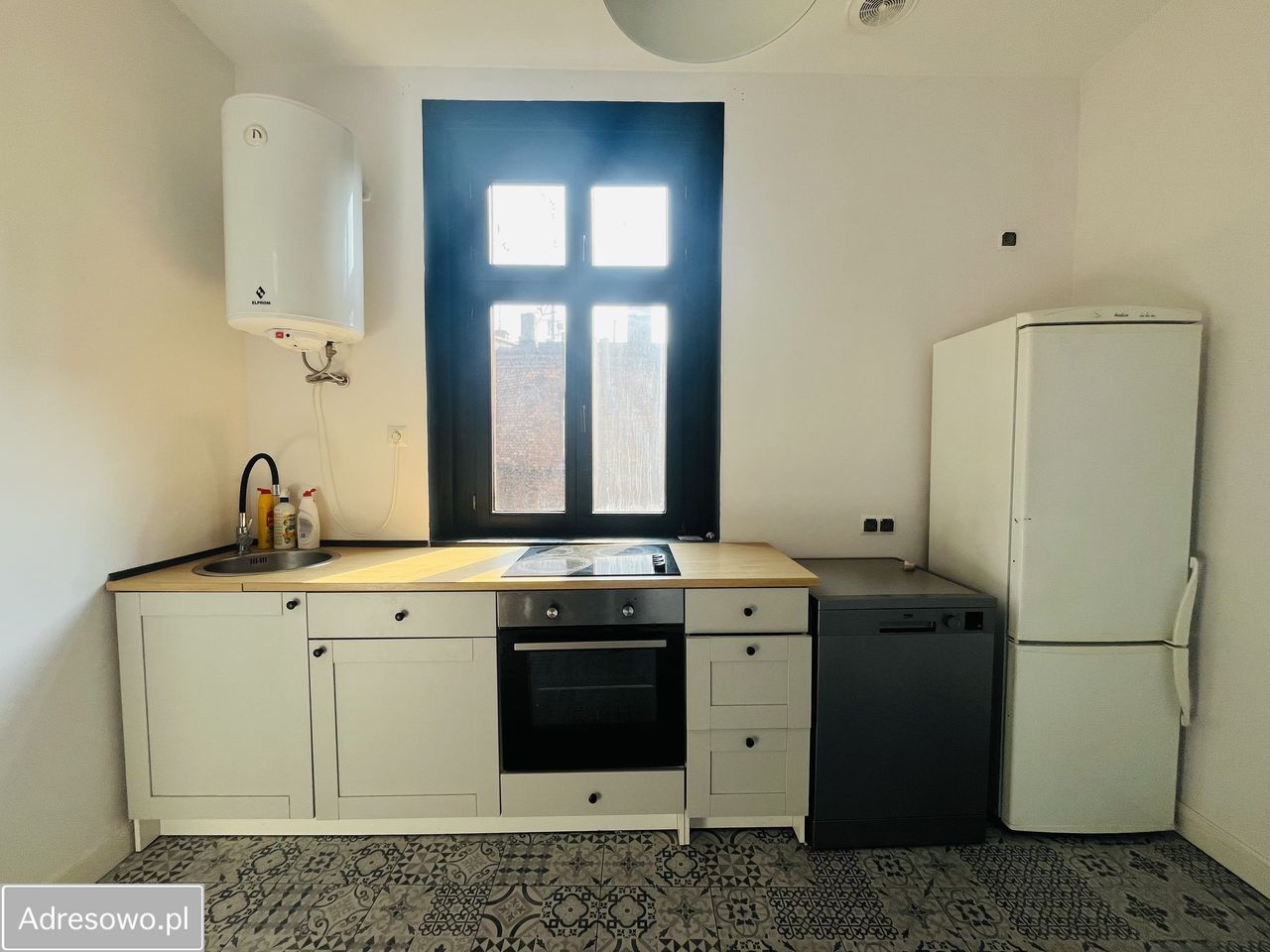 Mieszkanie 2-pokojowe Katowice Śródmieście, pl. dr. Józefa Rostka. Zdjęcie 4