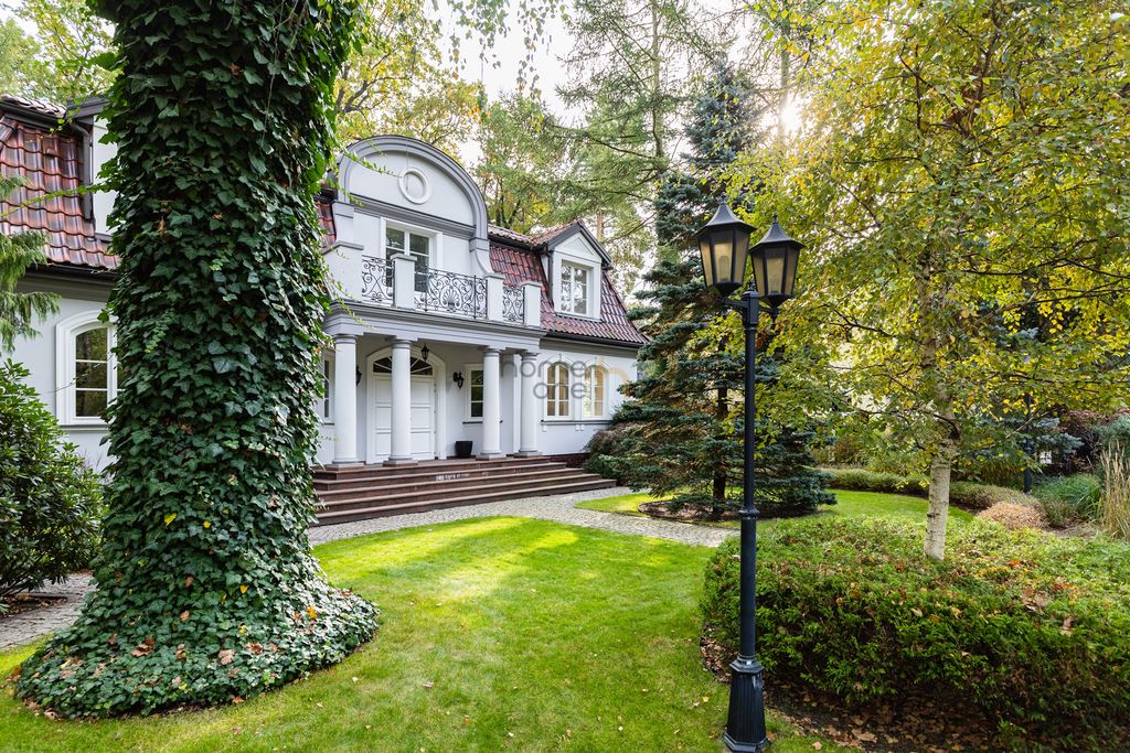 dom wolnostojący, 6 pokoi Warszawa Wawer. Zdjęcie 18