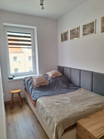 Mieszkanie 2-pokojowe Legnica. Zdjęcie 1