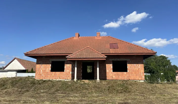 dom wolnostojący, 6 pokoi Podegrodzie