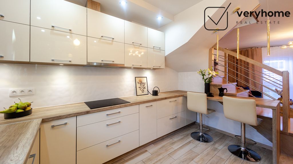 dom szeregowy, 4 pokoje Wieliczka, ul. Bajeczna. Zdjęcie 4