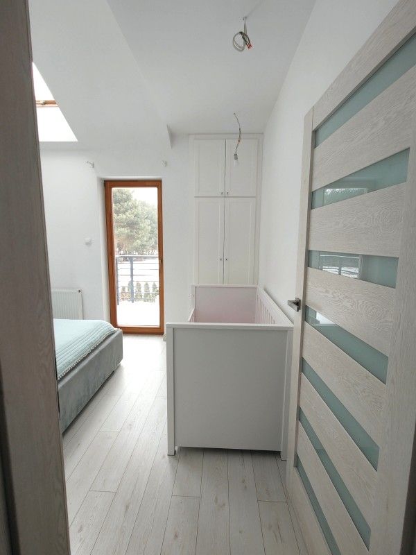 dom szeregowy, 4 pokoje Szczęsne, ul. Orla. Zdjęcie 23